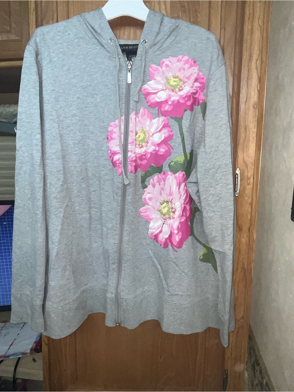 Lane Bryant Women's Plus 18/20W Gray Full-Zip Hooded Floral Pink Hoodie